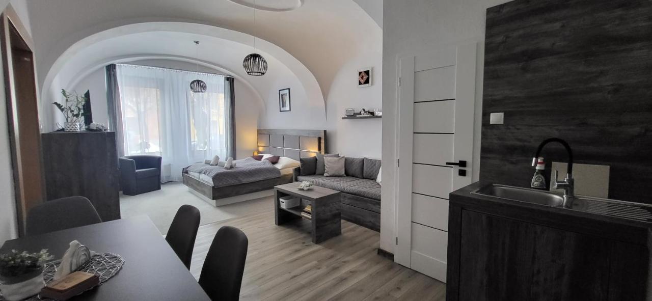 Studio apartmán Kežmarok Exterior foto
